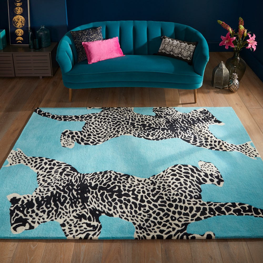 Climbing Jaguar Modern Wool Rugs in Light Blue